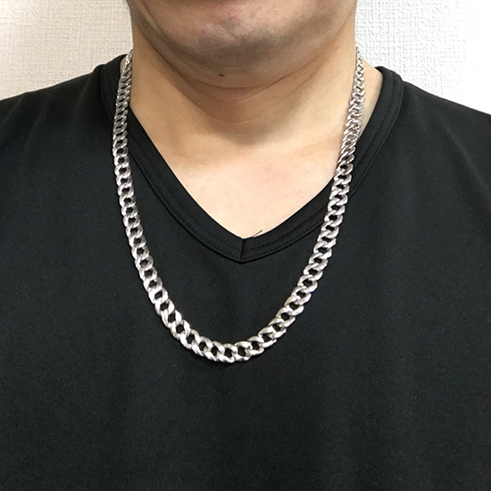 ☆なんと100g・Pt850製の三つ編み的なデザイン・83cmネックレス
